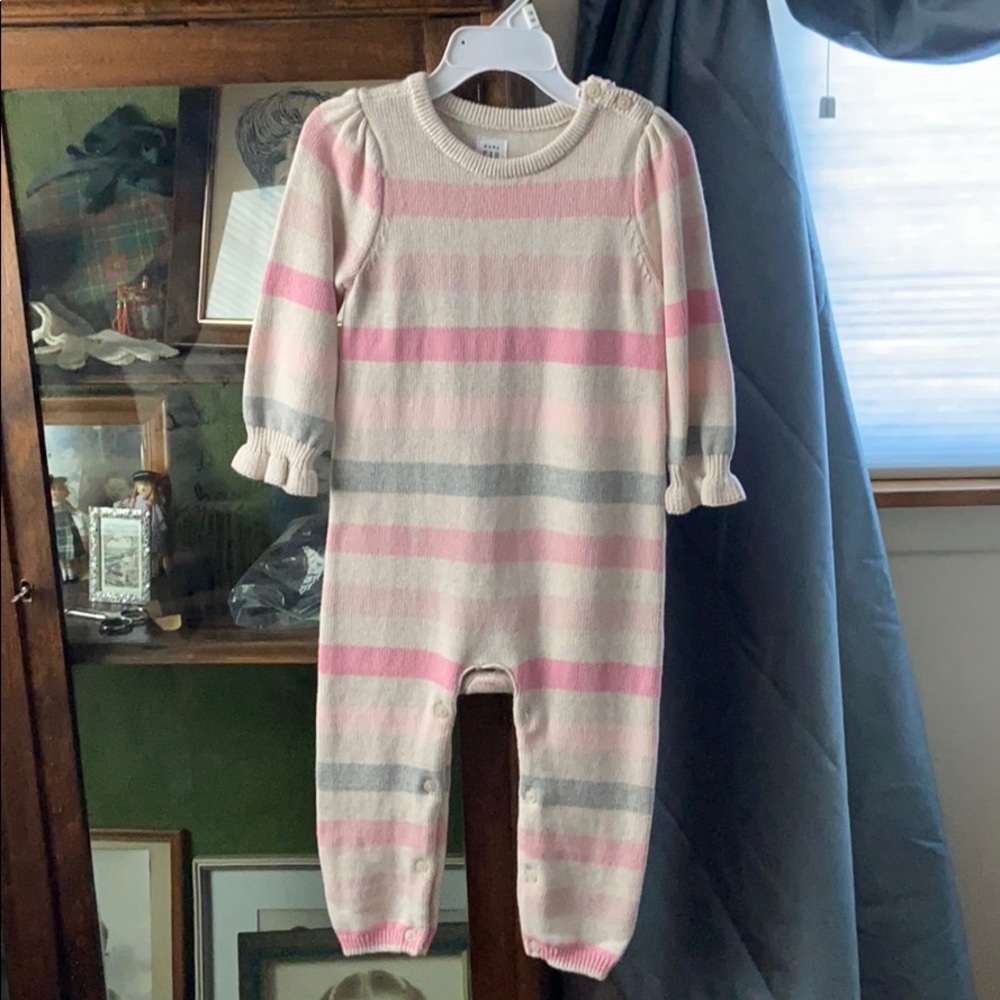 NWOT Gap Baby Sweater Onesie